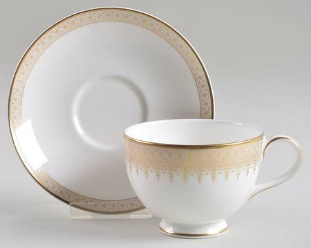 Piper Footed Cup & Saucer Set