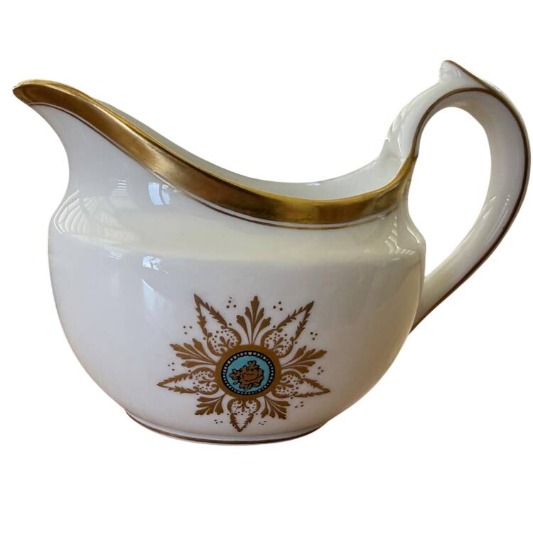 Derby Star Turquoise Creamer