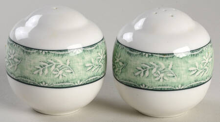 Linen Leaf Salt & Pepper Set