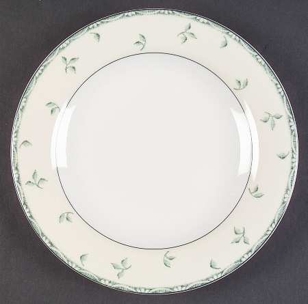 Linen Leaf Salad Plate