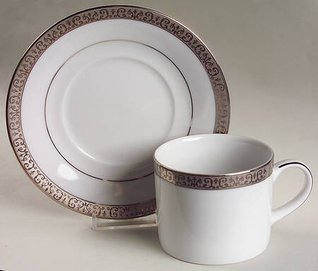 Platinum Buffet Flat Cup & Saucer Set