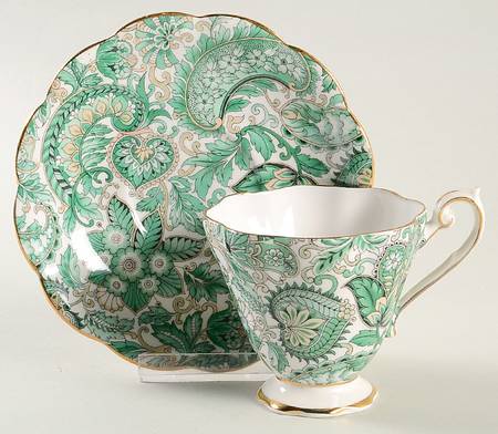 1445 Footed Cup & Saucer Set