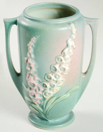 Foxglove Green 7" Handled Vase