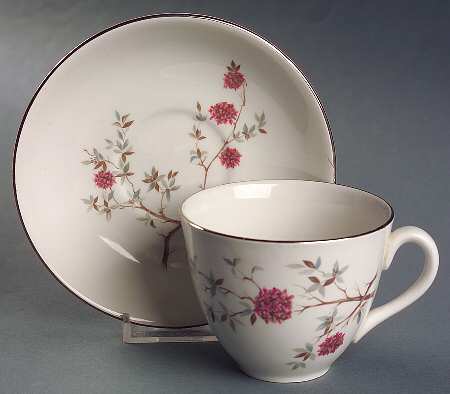 Mandarin Flat Cup & Saucer Set