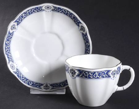Milldale (Platinum) Flat Cup & Saucer Set