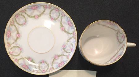 RDN113 Footed Demitasse Cup & Saucer Set