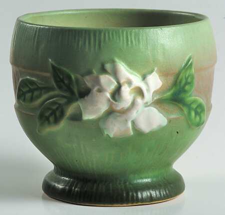 Gardenia Green by Roseville