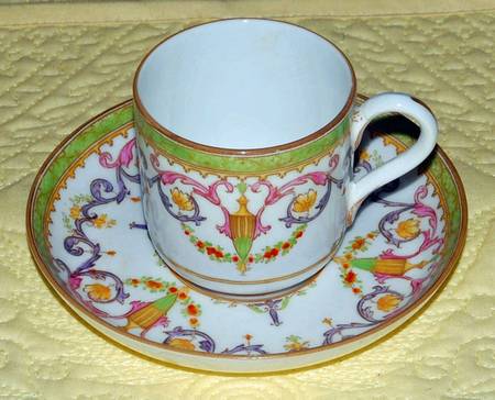 C695 Flat Demitasse Cup & Saucer Set
