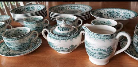 Woodland Green Creamer