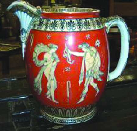 D2048 by Royal Doulton
