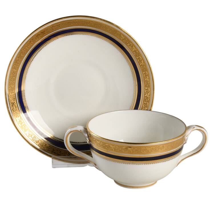 L6228 Footed Bouillon Cup & Saucer