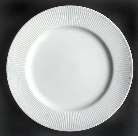 Serenity (Embossed Lines) by Royal Doulton