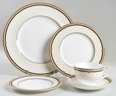Baroness 5 Piece Place Setting