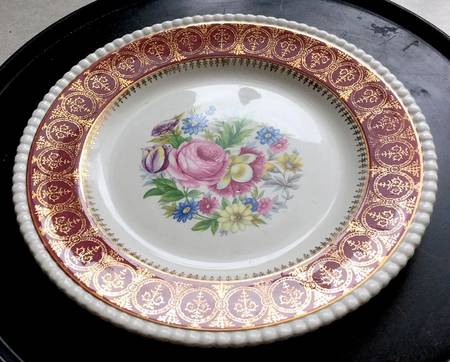 Saguenay Maroon Salad Plate