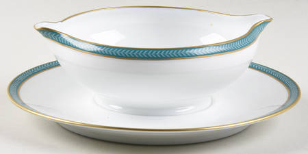 Laurier Bleu Gravy Boat with Attached Underplate