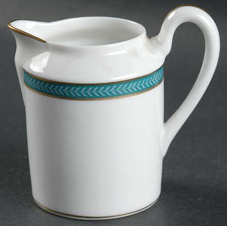Laurier Bleu Creamer