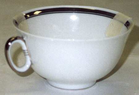685 Footed Cup