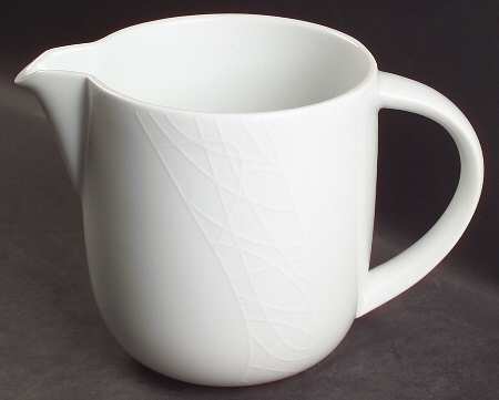 Jamie Oliver 48 Oz Jug