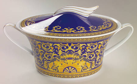 Medusa Blue Oval Covered Vegetable