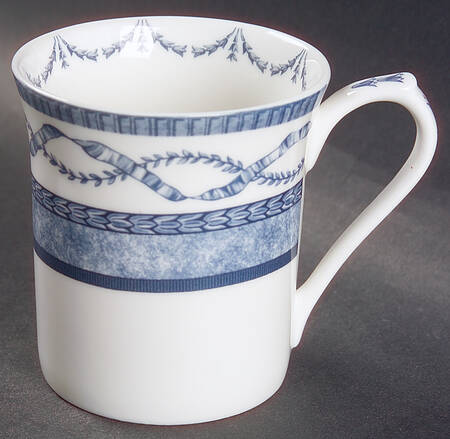 The Royal Palaces Mug