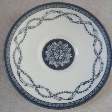 The Royal Palaces Saucer