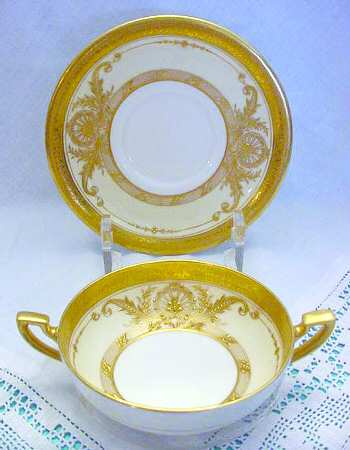 Z29 Flat Cream Soup Bowl & Saucer Set
