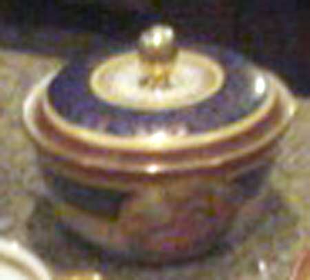 R1106 Sugar Bowl & Lid