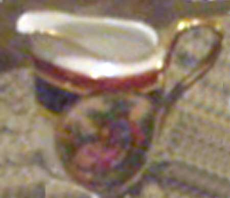 R1106 Creamer