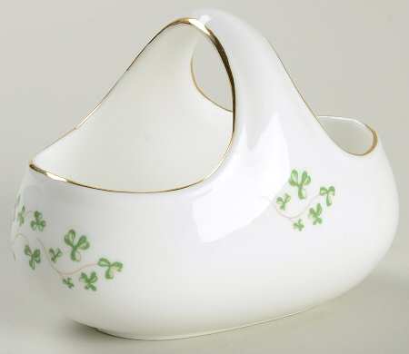 Shamrock Small Basket