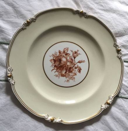 RCD67 Dinner Plate