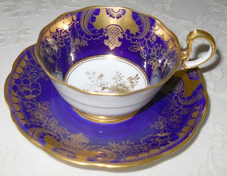 5820 Footed Cup & Saucer Set