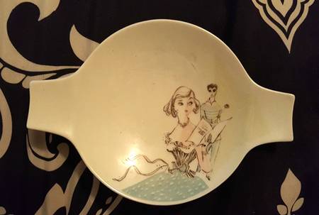 Galanterie 2 Slot Round Ashtray
