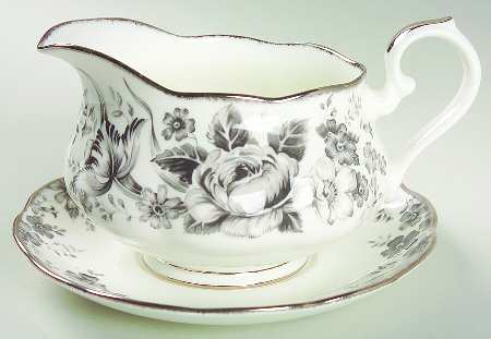 Paradise Black Gravy Boat & Underplate
