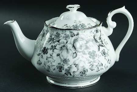 Paradise Black Teapot & Lid