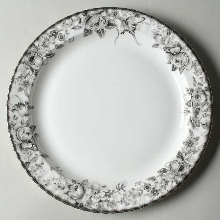 Paradise Black 13" Chop Plate (Round Platter)