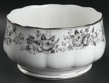 Paradise Black 9" Salad Serving Bowl