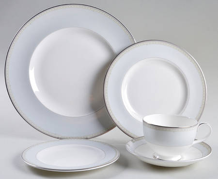 Anabel 5 Piece Place Setting