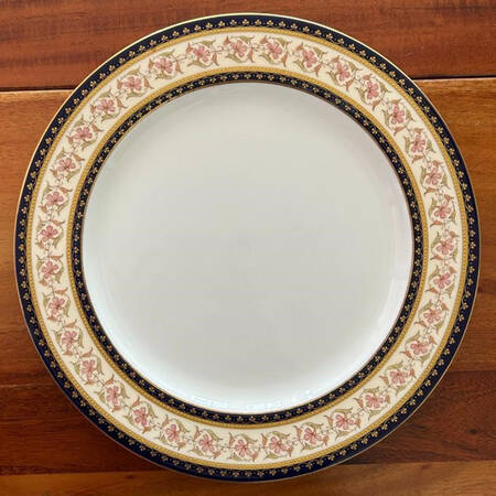 W5090 Dinner Plate