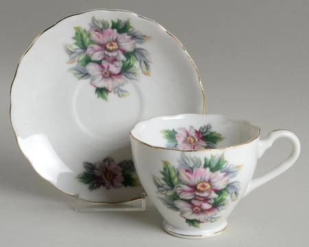 RSY19 Footed Cup & Saucer Set