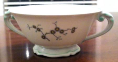 Louis XV Footed Cream Soup Bowl
