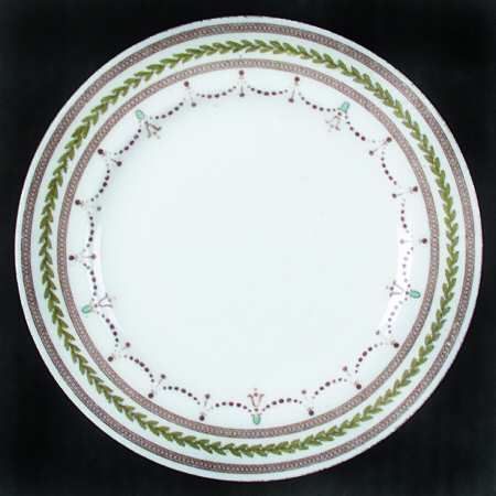 E1527 by Royal Doulton