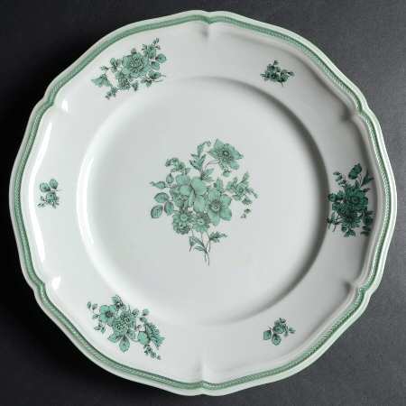 Green Bloom (Green Trim) 11" Chop Plate (Round Platter)