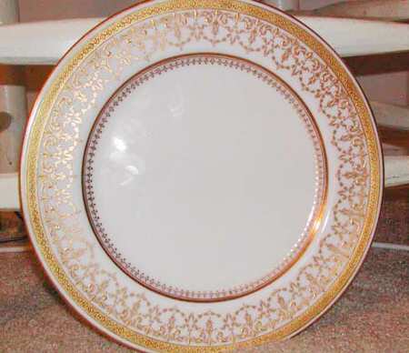 E2995 by Royal Doulton