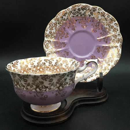 Cascade Series Footed Cup & Saucer Set