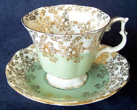 Cascade Series Footed Cup & Saucer Set