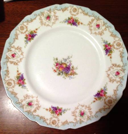 E3706 Dinner Plate