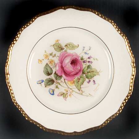 Curnock Rose Cream by Royal Doulton