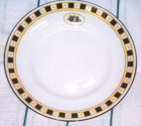 E9302 by Royal Doulton
