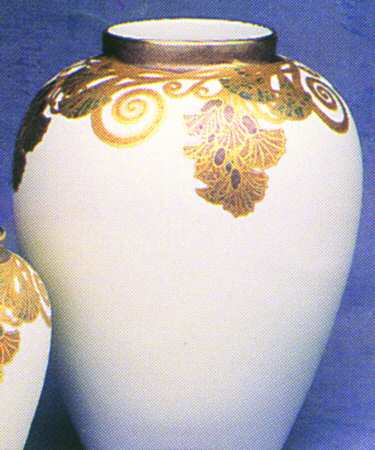 Golden Leaves 15" Vase