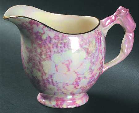 Brocade Pink (Iridescent) by Royal Winton